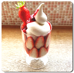 季節のモコモコパフェ 1000円 【カフェ モコモコ】